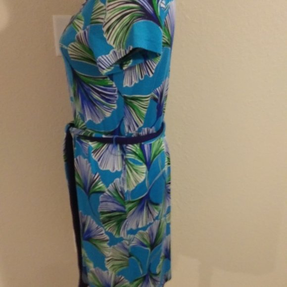 Lili Pulitzer Floral Blue Dress - Picture 3 of 7